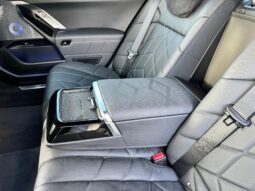 										2023 BMW i7 xDrive60 AWD full									