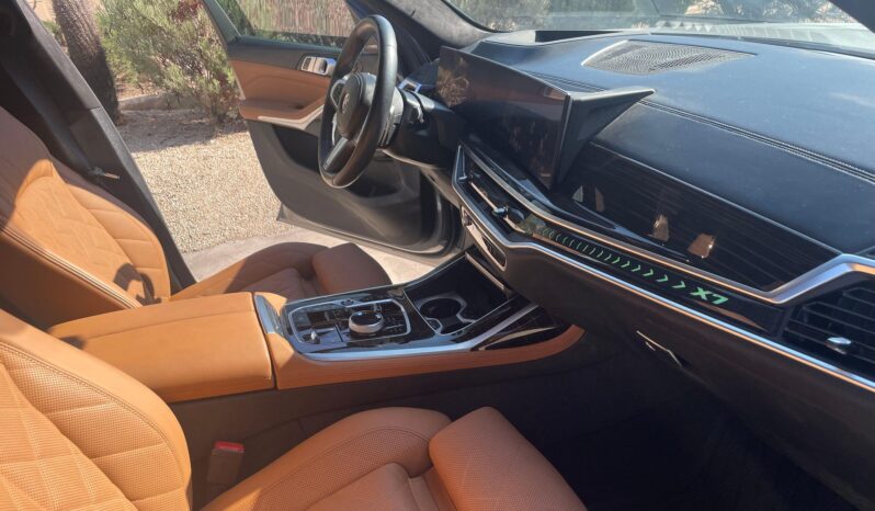 								2024 BMW X7 xDrive40i AWD full									