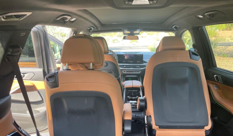 								2024 BMW X7 xDrive40i AWD full									