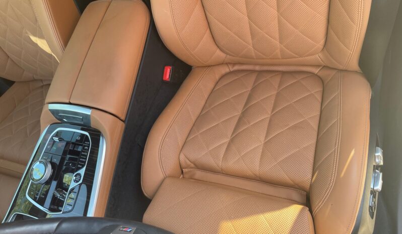 								2024 BMW X7 xDrive40i AWD full									