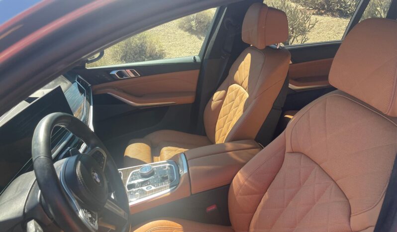 								2024 BMW X7 xDrive40i AWD full									