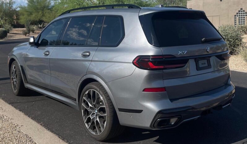 								2024 BMW X7 xDrive40i AWD full									