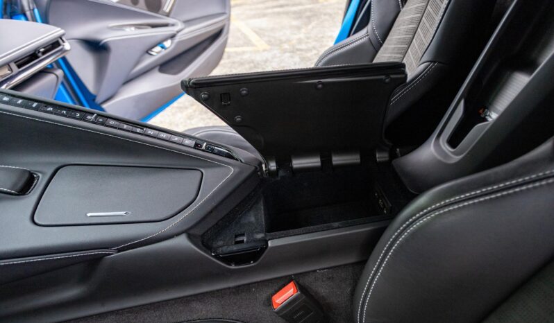 								2023 Chevrolet Corvette Stingray Coupe 2LT full									