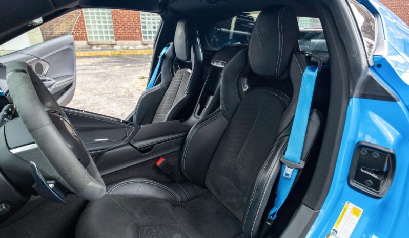 								2023 Chevrolet Corvette Stingray Coupe 2LT full									