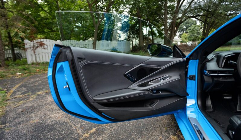 								2023 Chevrolet Corvette Stingray Coupe 2LT full									
