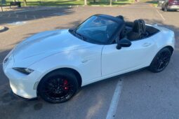 										2022 Mazda MX-5 Miata Club full									