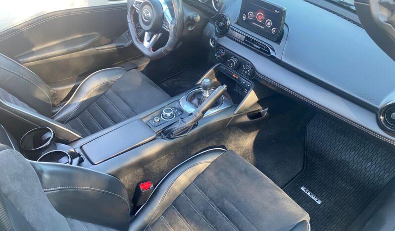 								2022 Mazda MX-5 Miata Club full									