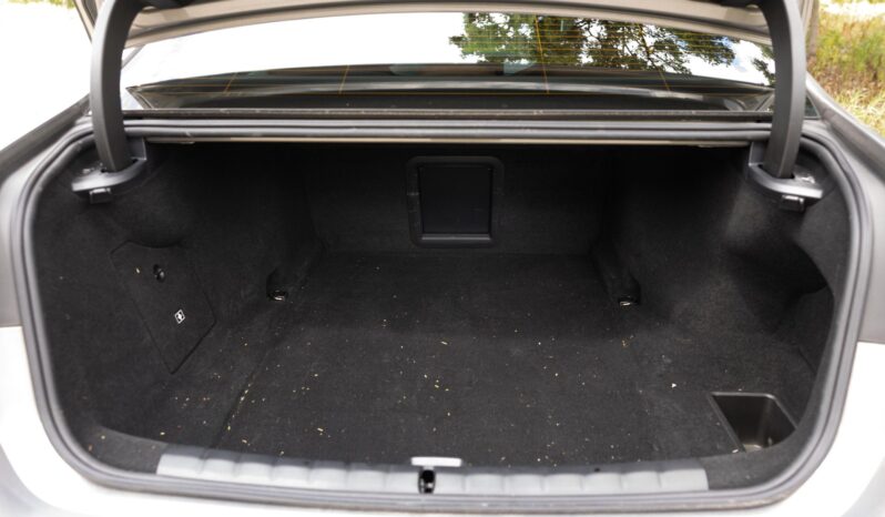 								2023 BMW i7 xDrive60 AWD full									