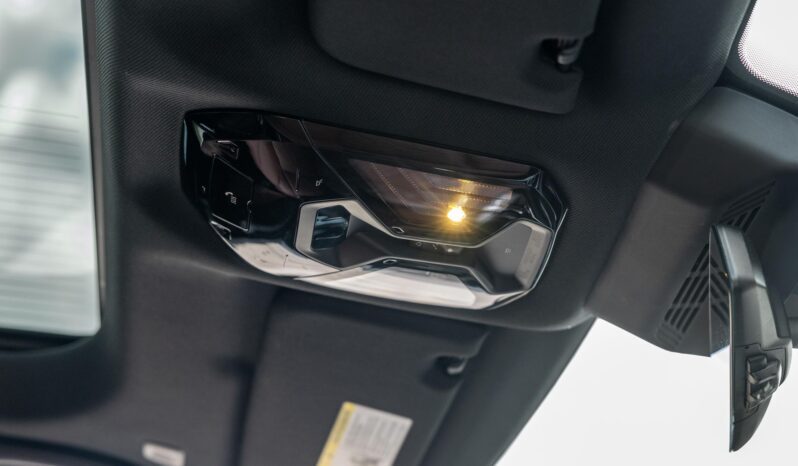 								2023 BMW i7 xDrive60 AWD full									