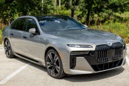 										2023 BMW i7 xDrive60 AWD full									