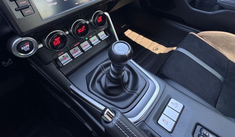 								2023 Toyota GR86 Premium full									