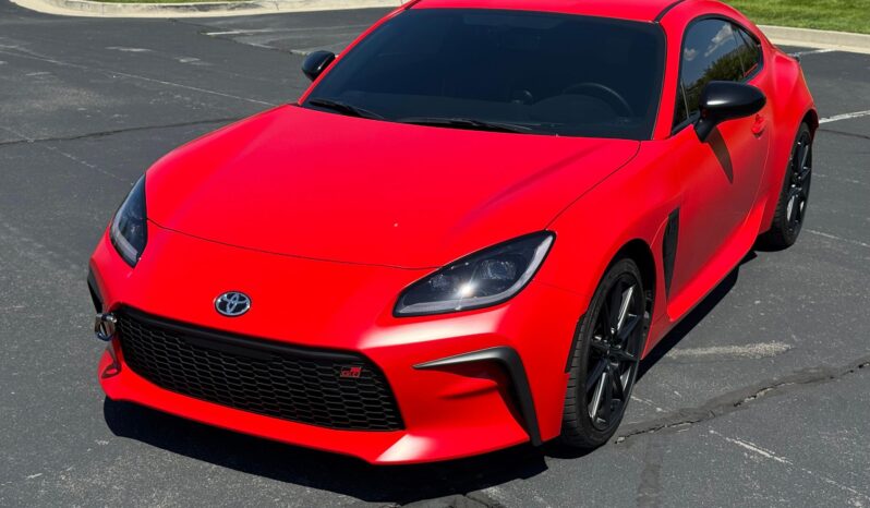 								2023 Toyota GR86 Premium full									