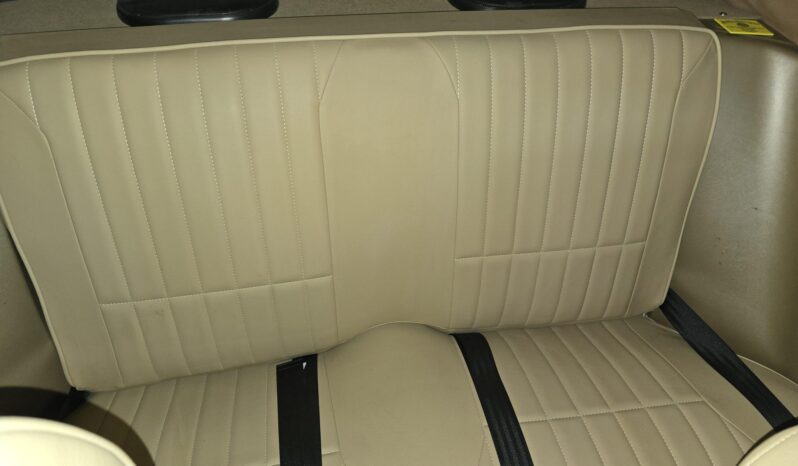 								1965 Ford Mustang Coupe 5-Speed full									