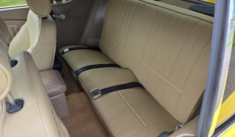 								1965 Ford Mustang Coupe 5-Speed full									