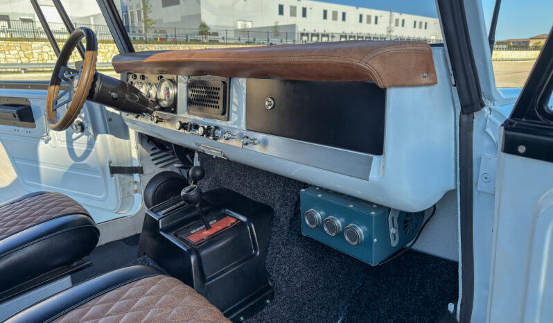 								1971 International Harvester Scout 800B 4×4 full									