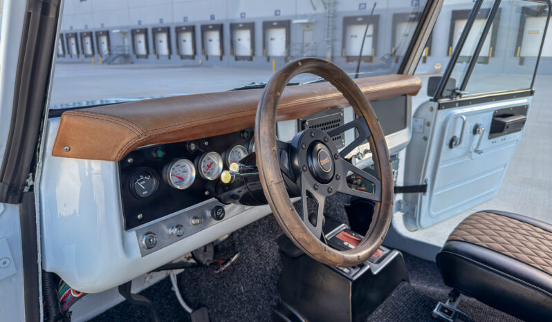 								1971 International Harvester Scout 800B 4×4 full									