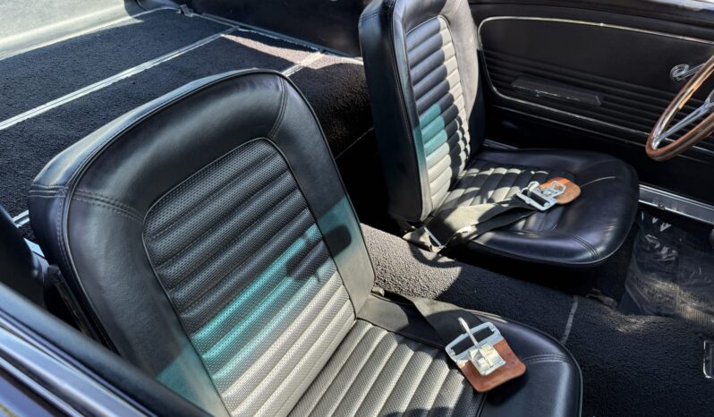 								1965 Ford Mustang Fastback 289 4-Speed full									