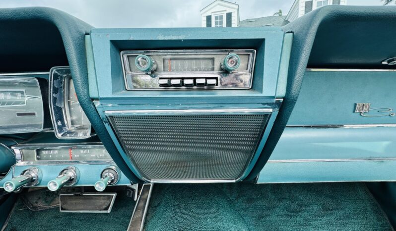 								1961 Lincoln Continental Convertible full									