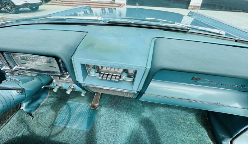 								1961 Lincoln Continental Convertible full									