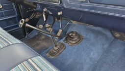 1977 Ford F-250 Custom 4×4 4-Speed