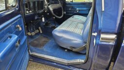 										1977 Ford F-250 Custom 4×4 4-Speed full									