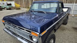 										1977 Ford F-250 Custom 4×4 4-Speed full									