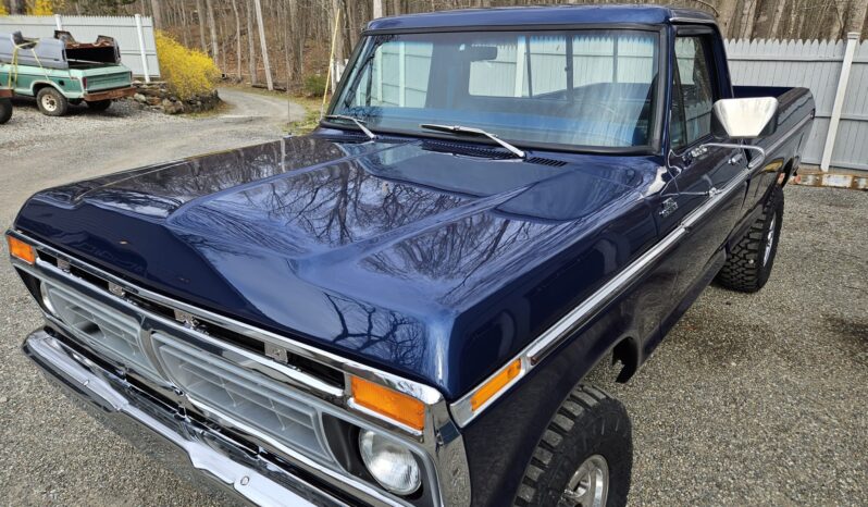 								1977 Ford F-250 Custom 4×4 4-Speed full									