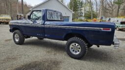 										1977 Ford F-250 Custom 4×4 4-Speed full									