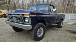 										1977 Ford F-250 Custom 4×4 4-Speed full									