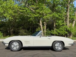 										1967 Chevrolet Corvette Convertible full									