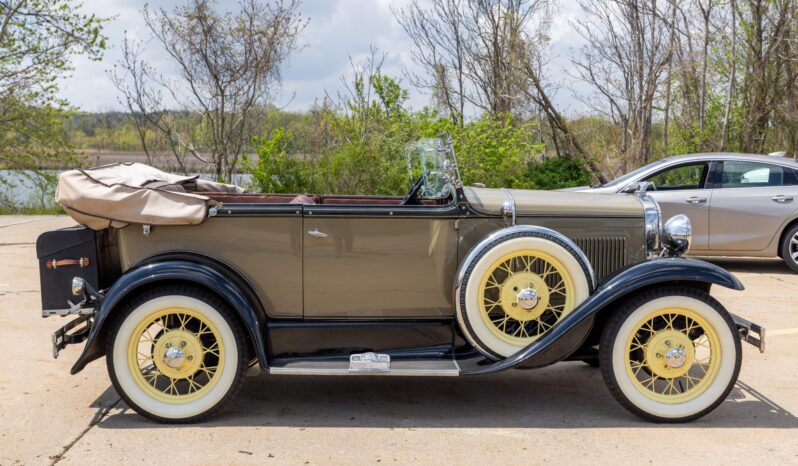 								1931 Ford Model A Deluxe Phaeton full									