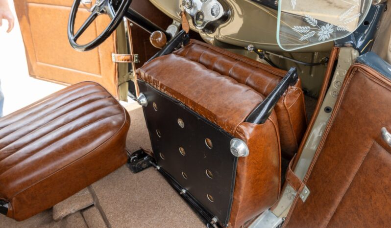 								1931 Ford Model A Deluxe Phaeton full									