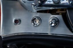 										1962 Ford Thunderbird Sports Roadster full									