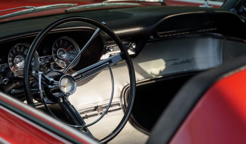 								1962 Ford Thunderbird Sports Roadster full									