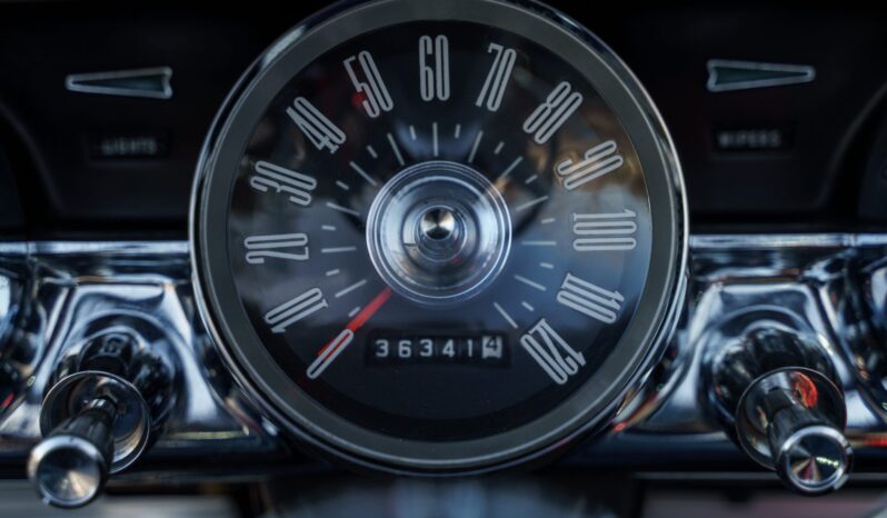 								1962 Ford Thunderbird Sports Roadster full									