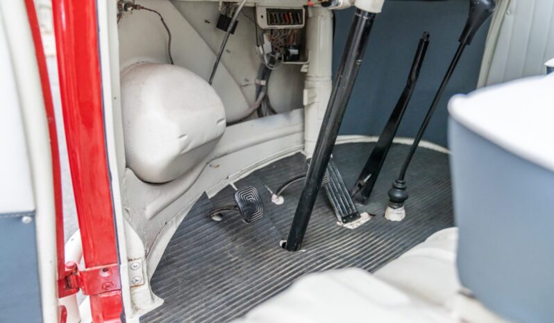 								1971 Volkswagen Type 2 Microbus 23-Window Conversion full									