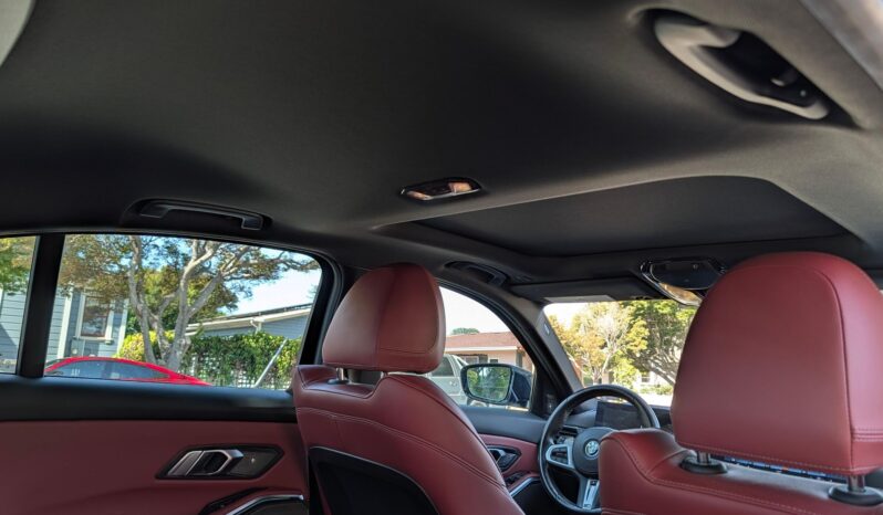 								2023 BMW 330e Plug-In Hybrid full									