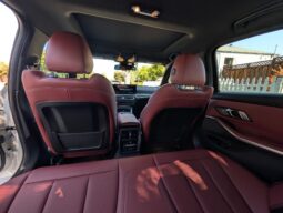 										2023 BMW 330e Plug-In Hybrid full									