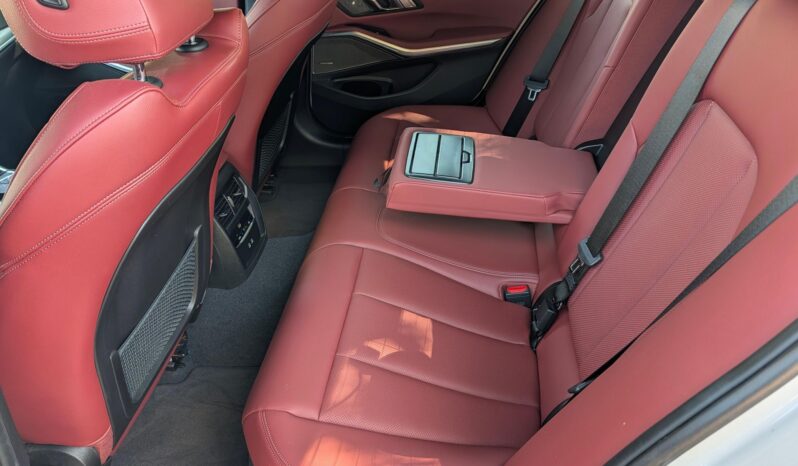 								2023 BMW 330e Plug-In Hybrid full									