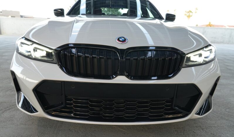 								2023 BMW 330e Plug-In Hybrid full									