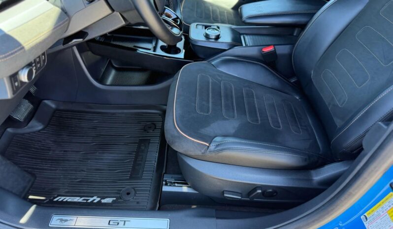 								2022 Ford Mustang Mach-E GT AWD full									