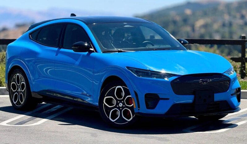 								2022 Ford Mustang Mach-E GT AWD full									