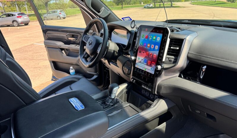 								2025 Ram 1500 RHO Crew Cab 4×4 Mopar Edition full									