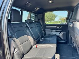 										2025 Ram 1500 RHO Crew Cab 4×4 Mopar Edition full									