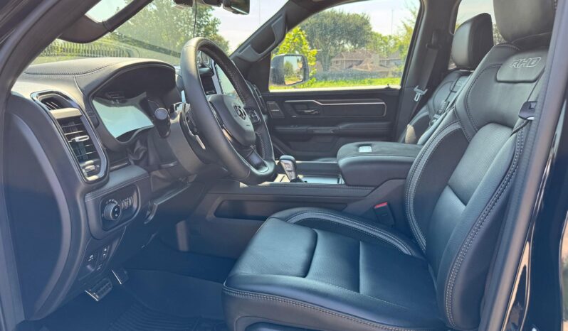 								2025 Ram 1500 RHO Crew Cab 4×4 Mopar Edition full									