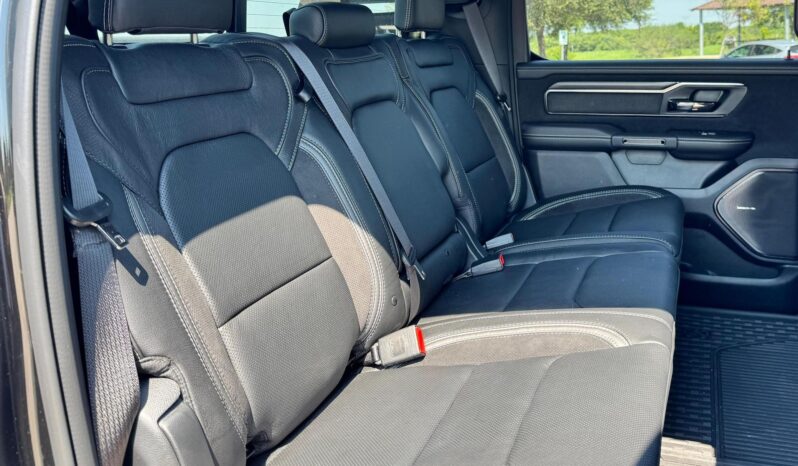 								2025 Ram 1500 RHO Crew Cab 4×4 Mopar Edition full									