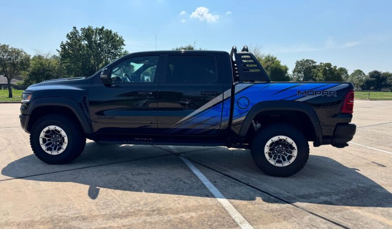 								2025 Ram 1500 RHO Crew Cab 4×4 Mopar Edition full									