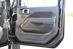 										2024 Jeep Wrangler Willys 4xe 4WD full									