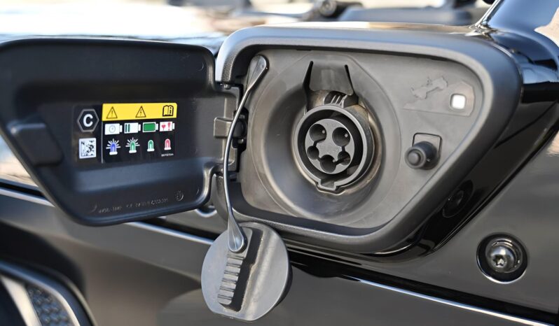 								2024 Jeep Wrangler Willys 4xe 4WD full									