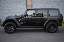 										2024 Jeep Wrangler Willys 4xe 4WD full									